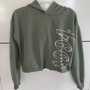 H&M hoodie, slightly cropped, size 12-14